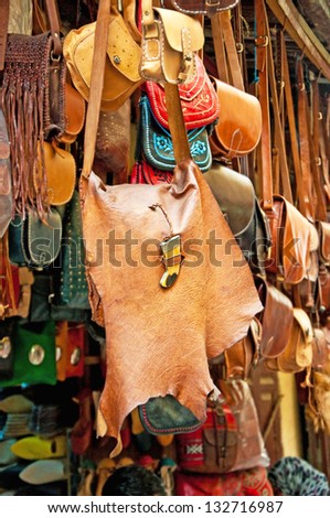 Bags, purses, hats and other products of the Moroccan leather factories