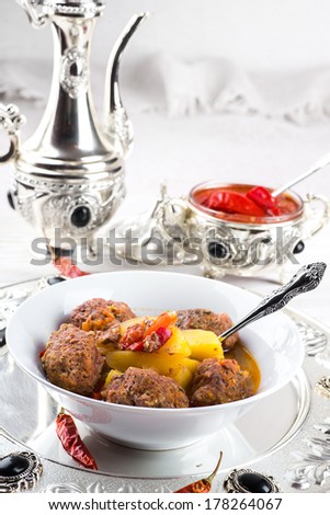 Turkey cutlets with pepper pot on the eastern