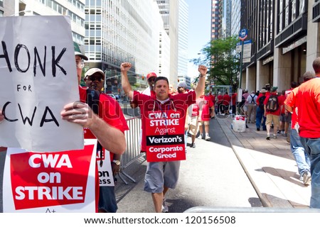 NEW YORK - AUG 12 : Verizon Workers, members of the CWA union, strike in front of the headquarters offices on August 12, 2011 in Manhattan, NY.