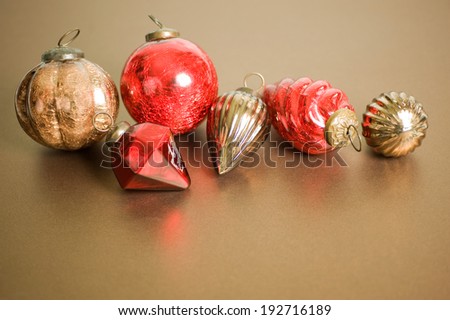 six objects Christmas