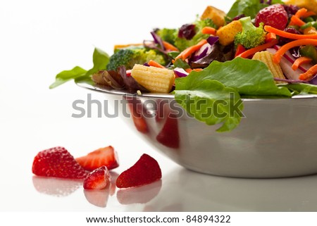 Mixed Salad w/ Fruit and Veggies