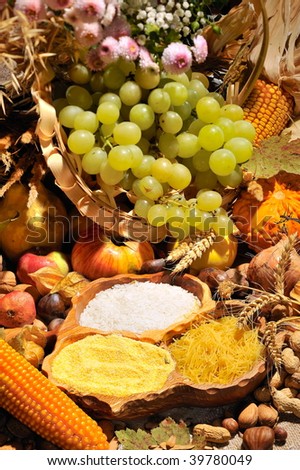fall arrangement with fruits , vegetables and cereal products