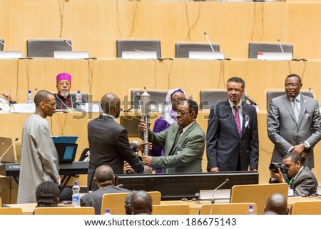 ADDIS ABABA, ETHIOPIA - April 11, 2014: Africa\'s region deans exchange the \