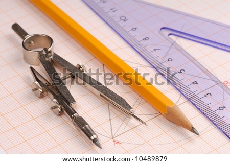 Macro of geometry tools lying on drawing