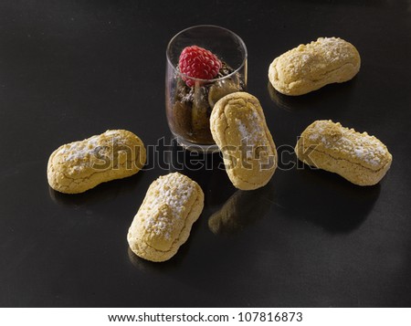Finger biscuits and chocolate mousse