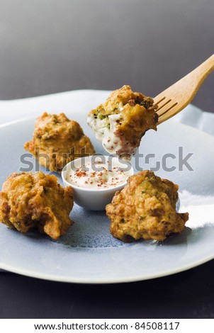 Cod accras with spicy cream cheese dip