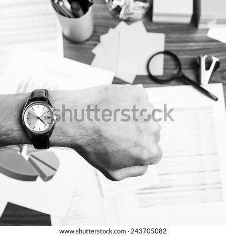 Concept of time and deadline at work