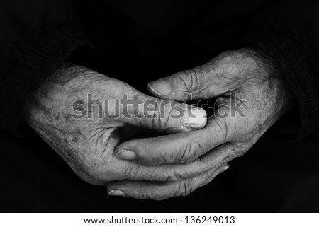Grandpa\'s old, worn out, wrikled hands.