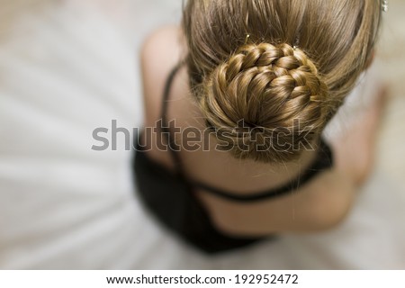 hair bun,ballerina