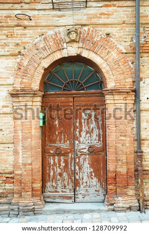 Italy, Santarcangelo old house door