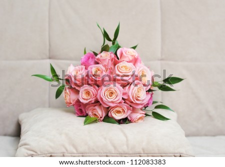 beautiful wedding roses