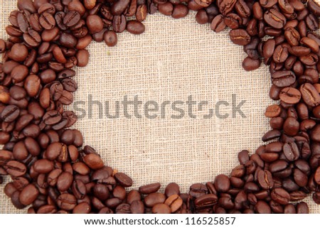 Round frame background texture of coffee beans
