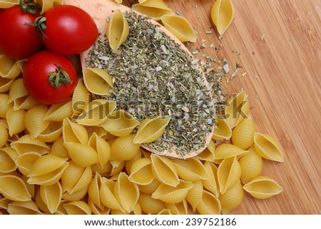 Raw pasta with tomatoes