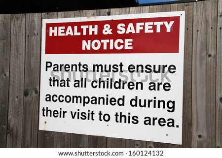 Health and safety notice, children\'s playground.
