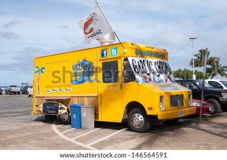 WAIKIKI, HI- JUNE 23: Gilligan\'s Beach Shack food truck on June 23, 2013 in Waikiki, Hawaii. The popular garlic shrimp vendor is a mainstay of Waikiki and made famous for TV show Hawaii 5-O.