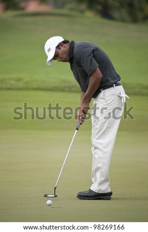 CHONBURI, THAILAND - DECEMBER 15: S.S.P. Chowrasia of India in action during Day 1 of Thailand Golf Championship on December 15, 2011 at Amata Spring Country Club in Chonburi, Thailand