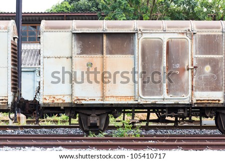 Railroad container  with more rusty old