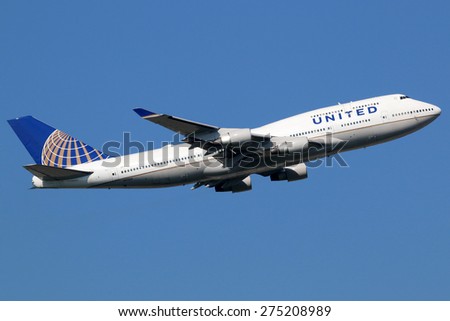 FRANKFURT - SEPTEMBER 17: United Airlines Boeing 747-400 airplane taking off on September 17, 2014 in Frankfurt. United Airlines is the world\'s largest airline with 138 million passengers.