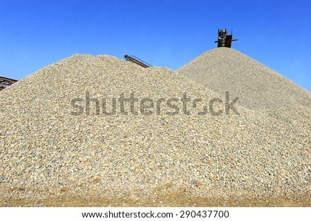 A pile of washed river gravel