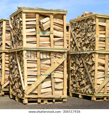 Chipped fire wood in packing on pallets