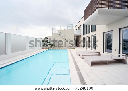 Villa with swimming pool and relaxation bed-1
