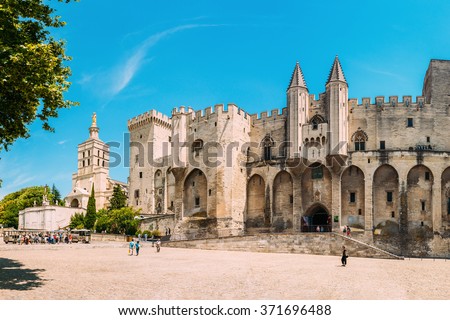 Ancient Popes Palace, Saint-Benezet, Avignon, Provence, France. Famous landmark