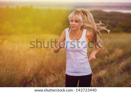 fitness sport girl woman running runner nature lifestyle female exercise healthy young run