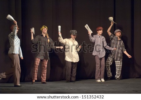 DNEPROPETROVSK, UKRAINE - APR 24: Members of the Theatre \