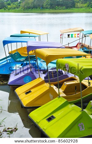 water park boat