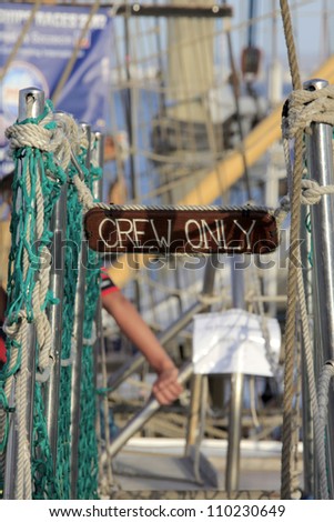 Crew only, details caravels