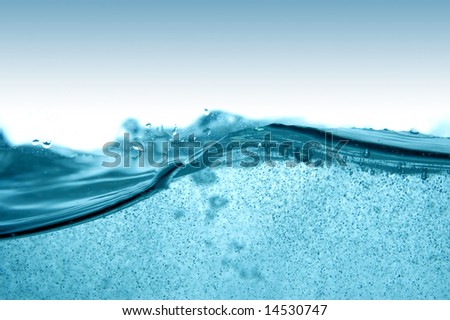 Blue water with bubbles