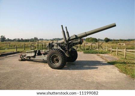 British Artillery piece from world war 2. The gun may be a 17 pound gun. Location France