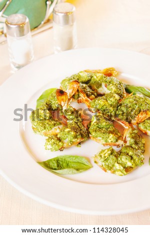 Tiger shrimps with vegetable sauce