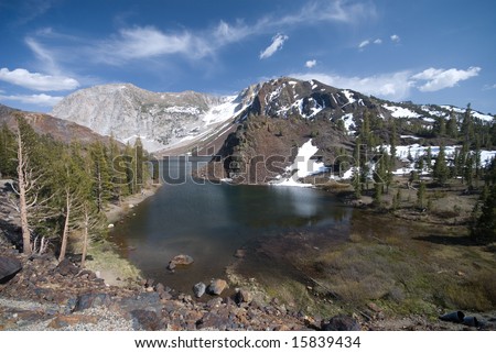 Alpine lake at the east end of the Yosemite National Park in California.