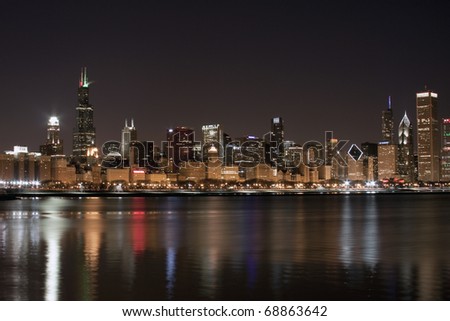 [Obrazek: stock-photo-chicago-at-night-68863642.jpg]