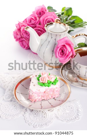 Cake And Roses