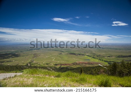 Landscape of huge, flat plateau, prairie in Wyoming, USA.