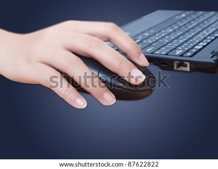 Hand click mouse.