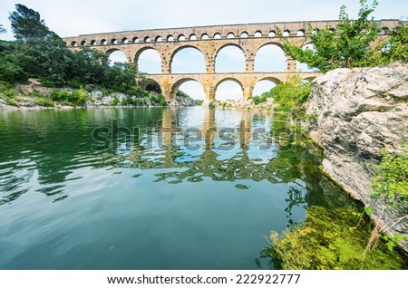 The picturesque nature of southern France with its famous landmark roman bridge Pont du Gard, located near Avignon, France.