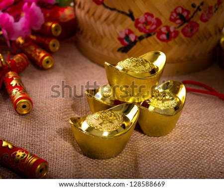 gong xi fa cai , traditional chinese new year items