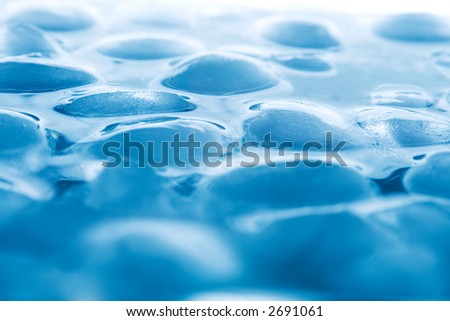 Ice in water - shallow depth of field