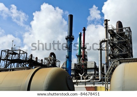 oil  refinery and oil train wagons