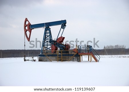 Oil production. oil pumps, winter