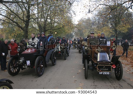 LONDON - NOVEMBER 07: London to Brighton Veteran Car Run participants leaving Hyde Park, the event starts at 7:00am in Hyde Park on November 07, 2010 in London, UK.