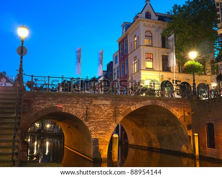 Night Shot Of Utrecht Stock Photo 88954144 : Shutterstock