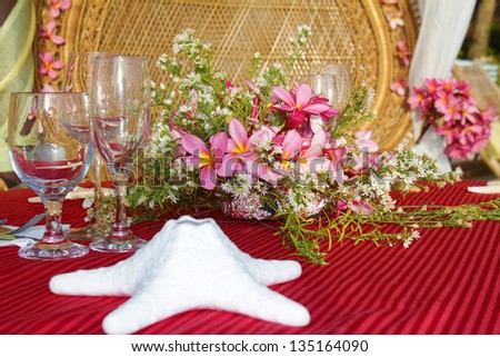 table center piece. wedding table decoration