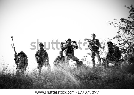 soldier training gun tactic black and white color