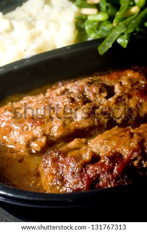 meat loaf with mashed potatoes green string beans with almonds micro wave food