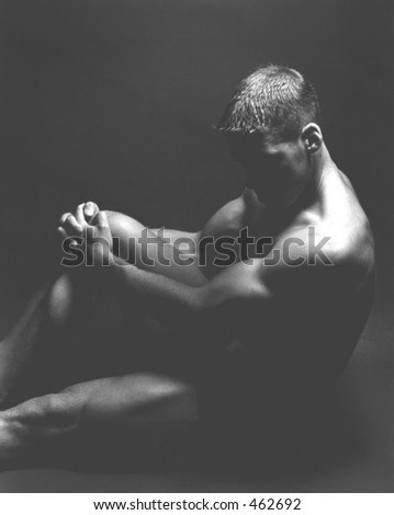 a weight trainer in black & white