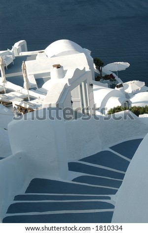 cliffside hotels and villas in oia santorini greece islands